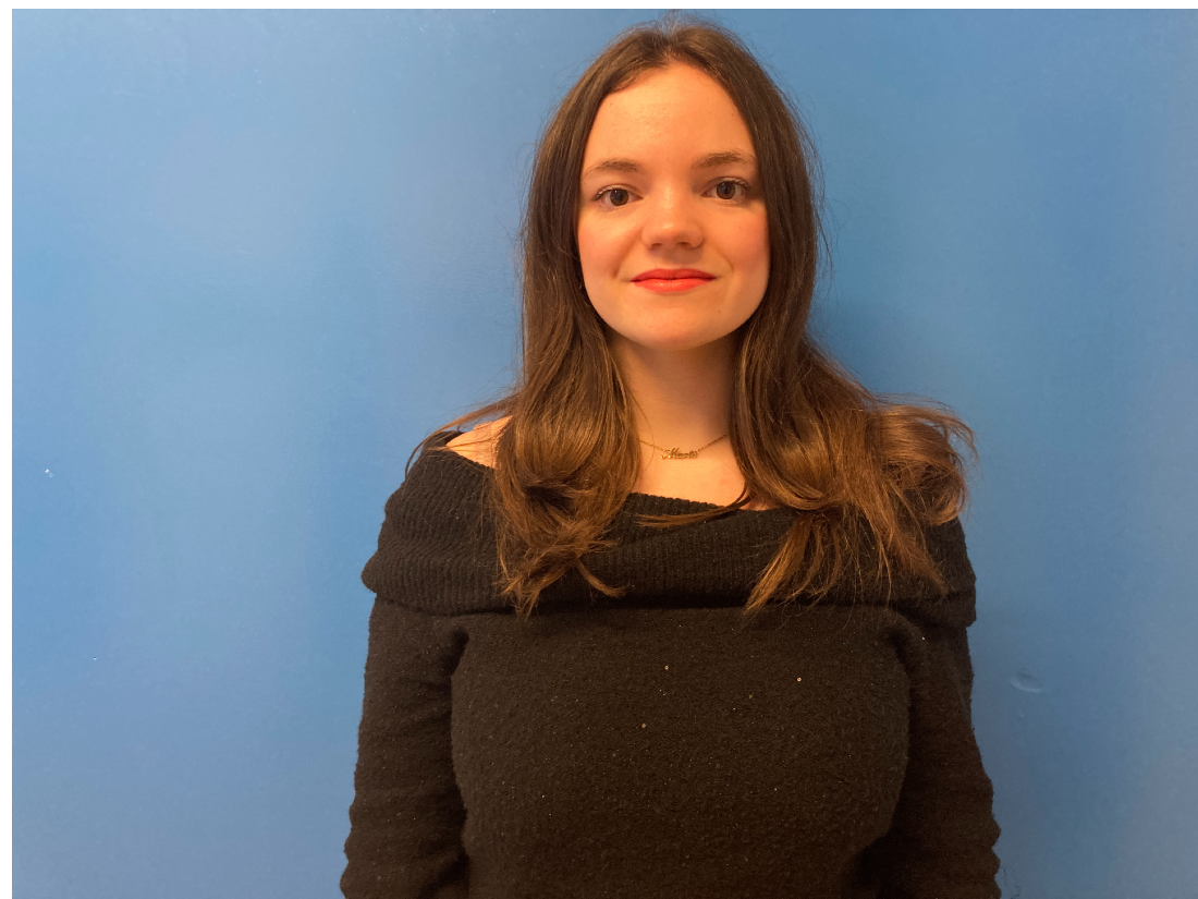 La alumna Marta Isla consigue el nivel C2 en inglés gracia al programa Élite del colegio Sagrada Familia SAFA de Zaragoza