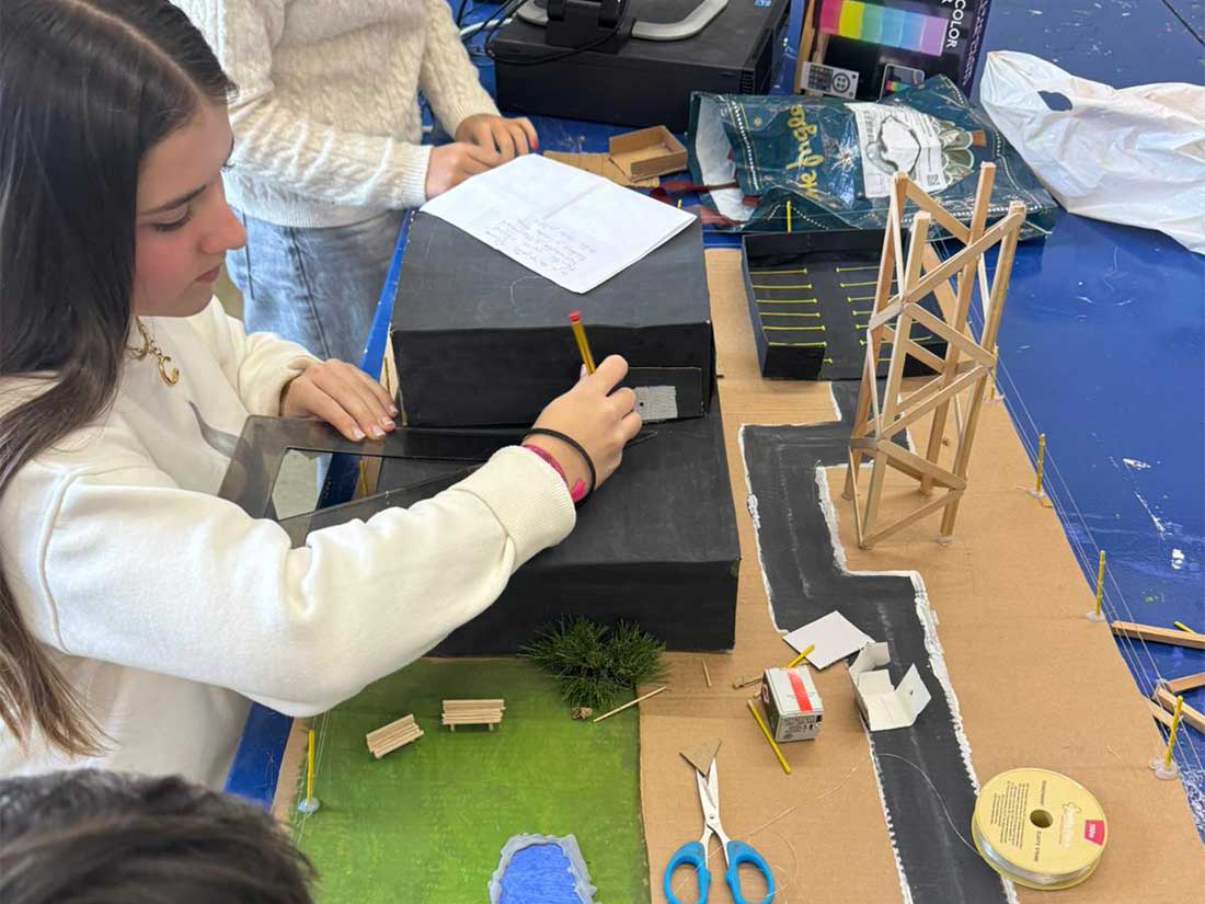Safa colegio concertado Zaragoza trabajando las TIC